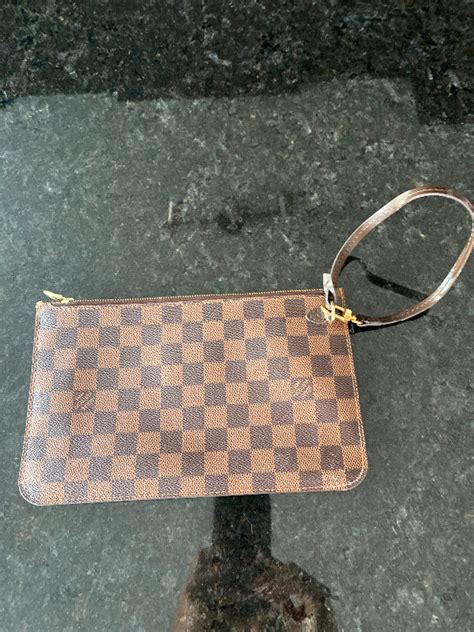 louis vuitton pouch kijiji|louis vuitton wallet pouch.